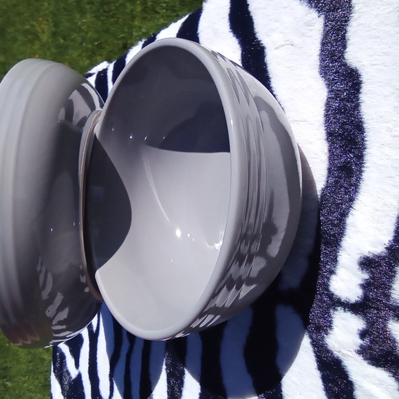 NIB 16 PC Stoneware Dinnerware Set - Picture 6 of 6